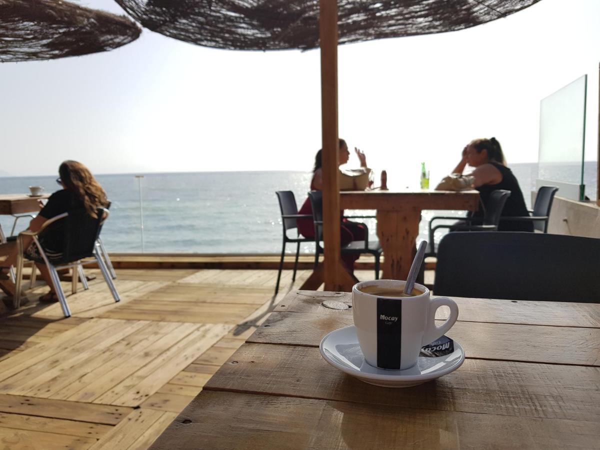 The Poppies Guest House - 100M Ocean - Private Spaces Candelaria Bagian luar foto