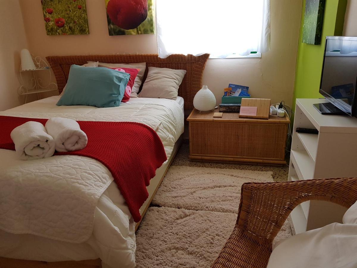 The Poppies Guest House - 100M Ocean - Private Spaces Candelaria Bagian luar foto
